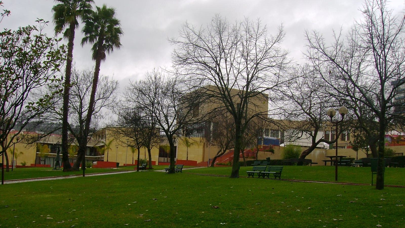 Jardim Fernando Pessoa - Imagem 1